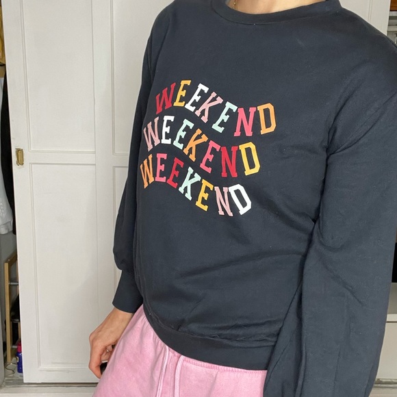 NWT VINCE CAMUTO WEEKEND black sweatshirt - Picture 2 of 11